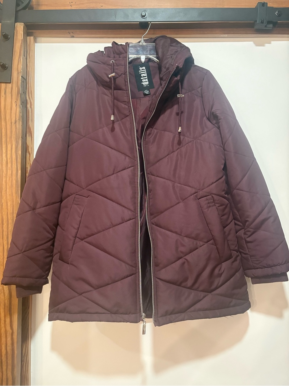 Women's Hooded Quilted Puffer Jacket in Plum - NEVER WORN